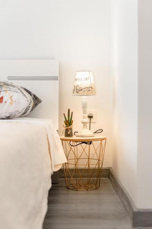 Ferienwohnung In Arbanija Mit Meerblick, Balkon, Klimaanlage, W-Lan 5137-1 Trogir Bagian luar foto